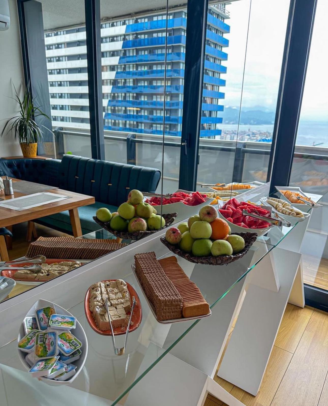 Luxury Panorama Sea View Apartment & Central Батуми Экстерьер фото